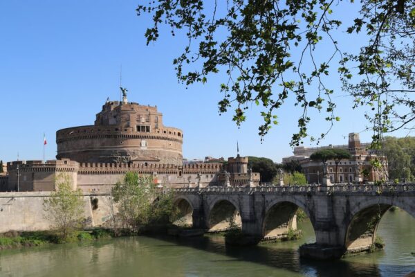 hotéis próximos ao castel sant'angelo roma